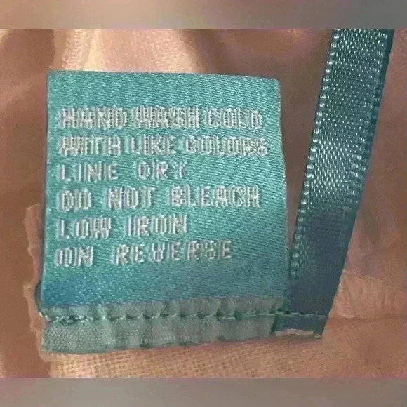 J. McLaughlin white, sleeveless blouse with eyelet detailing/pop pop sleeves; S - Picture 9 of 9